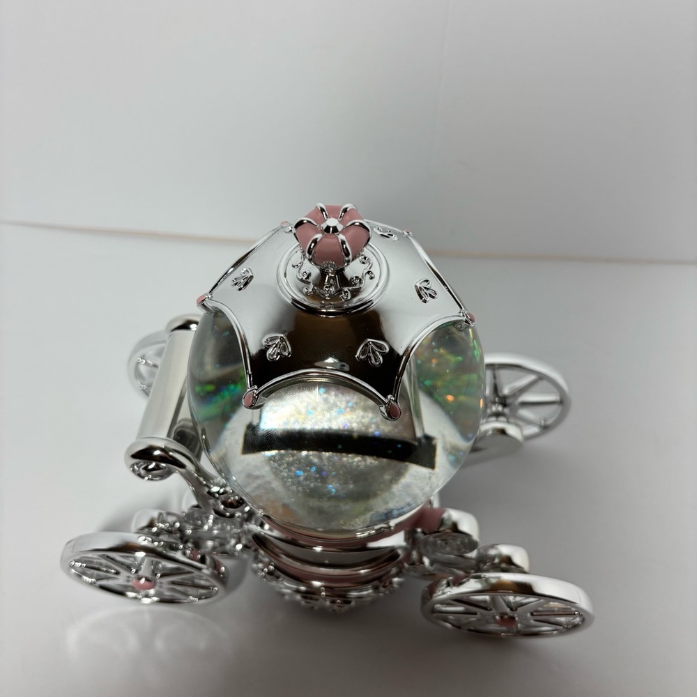 THINGS REMEMBERED Silver and Pink Carriage Photo Frame - Picture 2 of 6